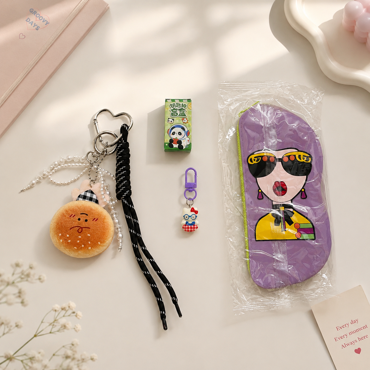 Kawaii Sunglasses Case with Wrist Strap