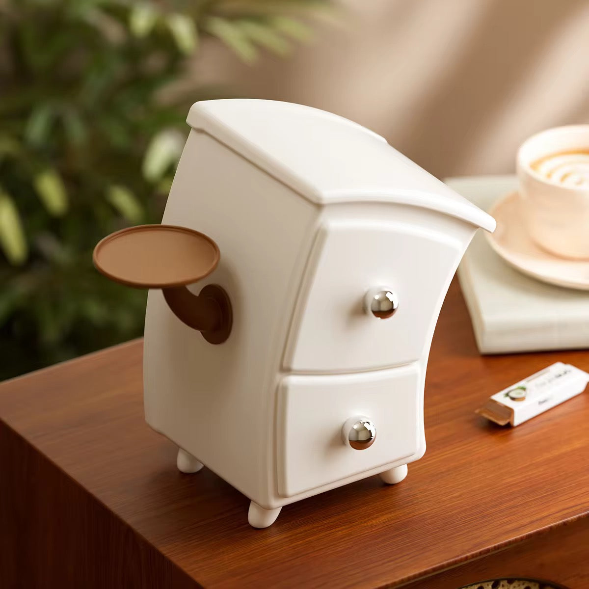 Kawaii Butler Desk Organizer